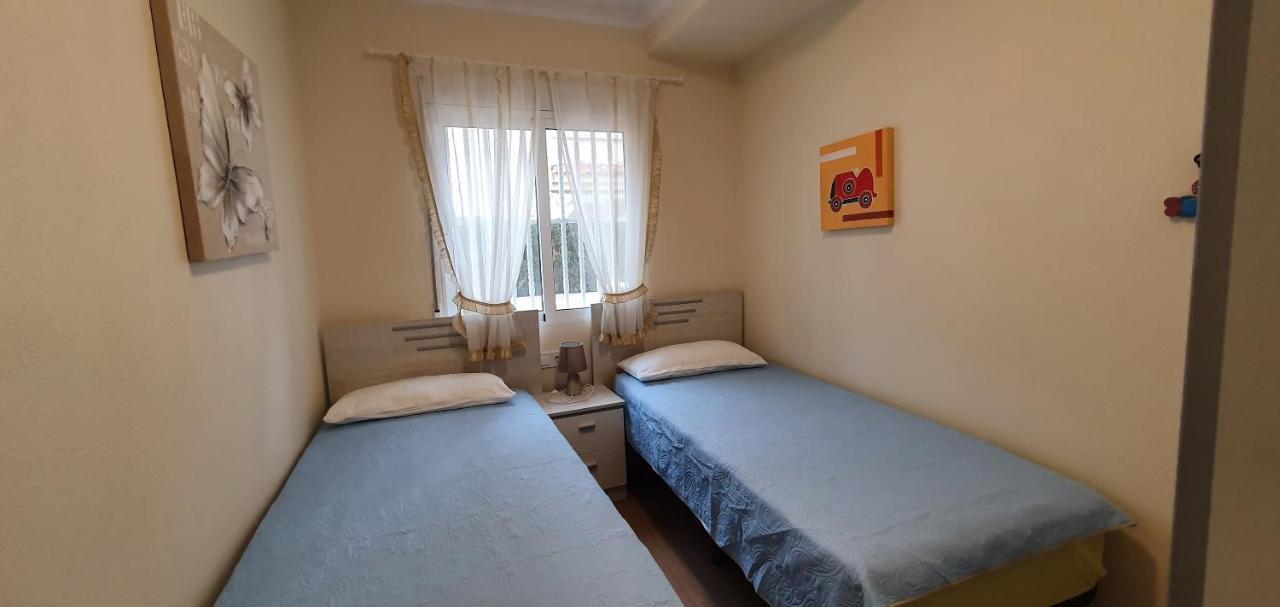 Ferienwohnung Torrevieja Luaran gambar
