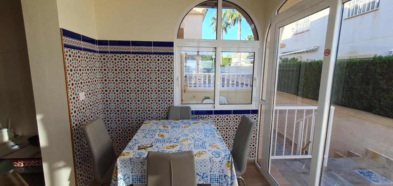 Ferienwohnung Torrevieja Luaran gambar