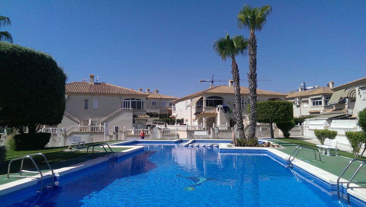 Ferienwohnung Torrevieja Luaran gambar